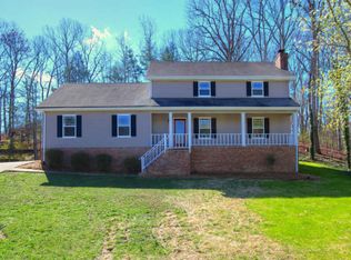 414 English Oaks Dr, Hixson, TN 37343