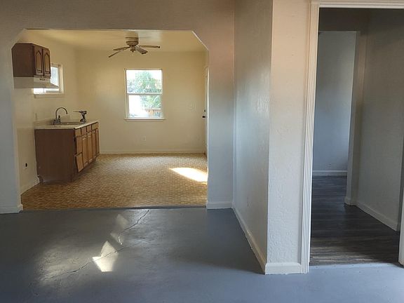 4th image of 3955 Alvita Ave Studio 4