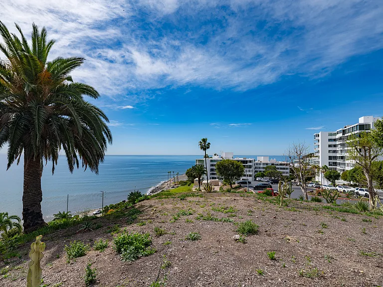 17352 W Sunset Blvd #304 — Photo 30