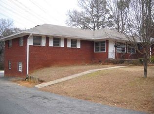 574 Allgood Rd, Kennesaw, GA 30060