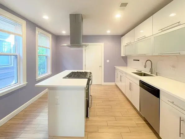 20 Marie Ave #U2, Cambridge, MA 02139