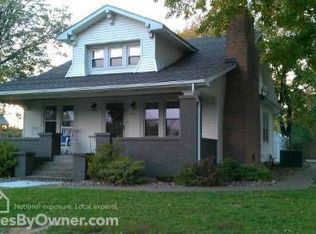 215 S 2nd St, Elberfeld, IN 47613