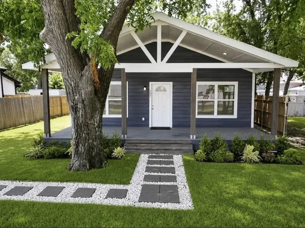 307 S Louisiana St, Celina, TX 75009
