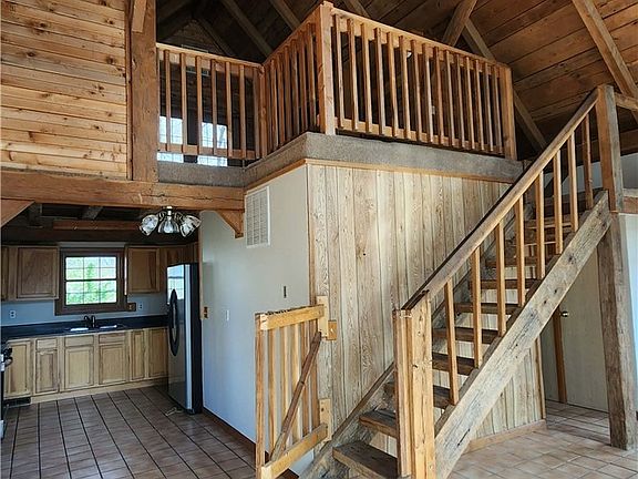2nd image of 623 Timber Ridge Rd