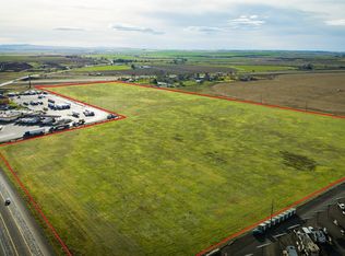 Highway 207, Hermiston, OR 97838