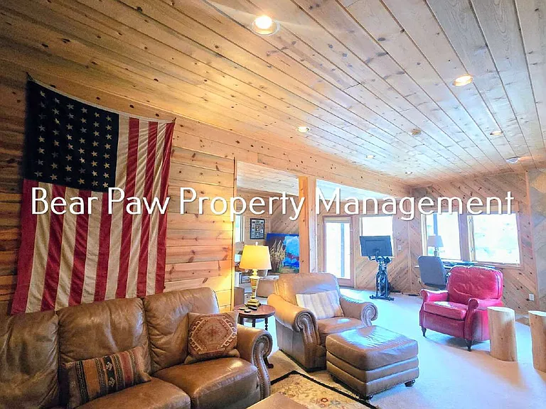 24847 Richmond Hill Rd — Photo 18