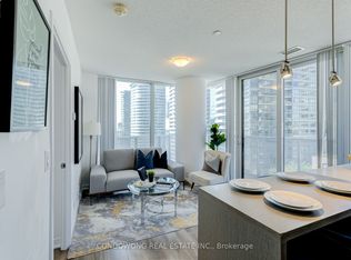 100 Harbour St #1702, Toronto, ON M5J 0B5