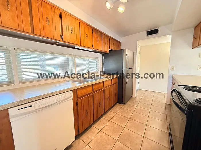 8602 E Calle Bolivar — Photo 11