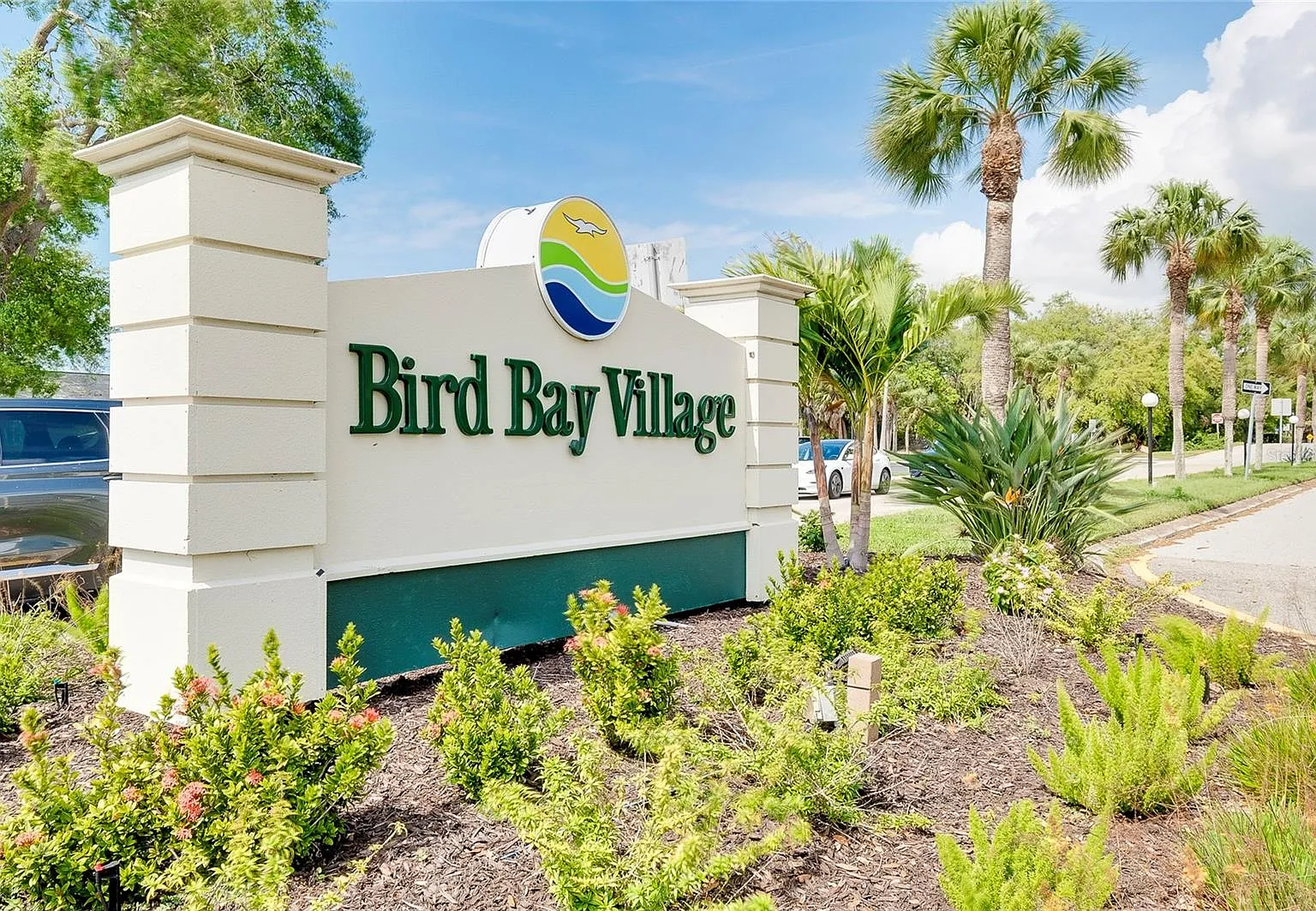 630 Bird Bay Dr E — Photo 1