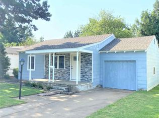 2017 W Elm Ave, Enid, OK 73703