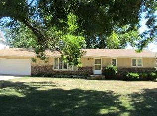 119 Maple St, Neponset, IL 61345