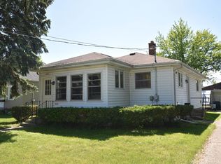 1815 Jefferson St, Oshkosh, WI 54901