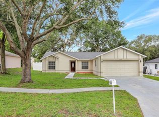 12312 Woodglen Cir, Clermont, FL 34711