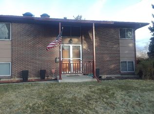 934 S Hoyt St, Lakewood, CO 80226