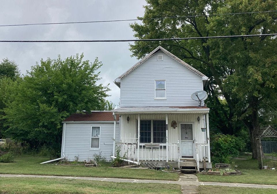 1st image of 507 E Water St