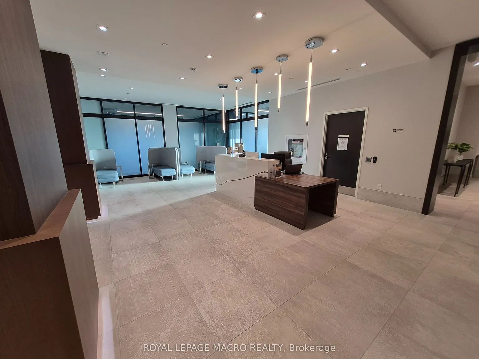 1 bed, $2,000 — Photo 3