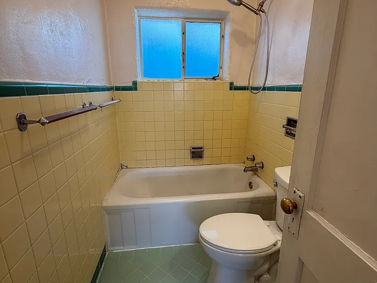 711 Iron Ave SW — Photo 19