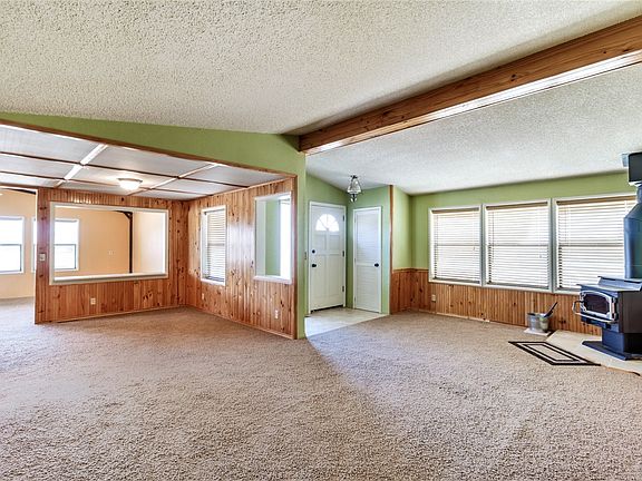 3rd image of 25042 Divinci Ave