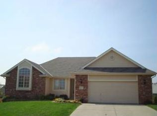 6428 N 150th St, Omaha, NE 68116