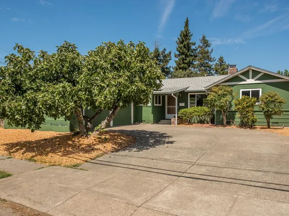 3371 Mayette Avenue, Santa Rosa, CA 95405