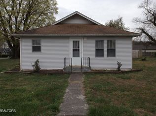 301 Russell Rd, Rockford, TN 37853