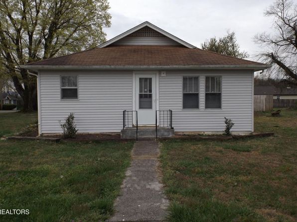301 Russell Rd