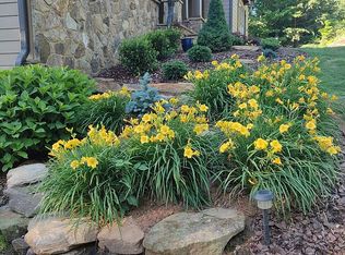 635 Orchard Hills Dr, Clarkesville, GA 30523