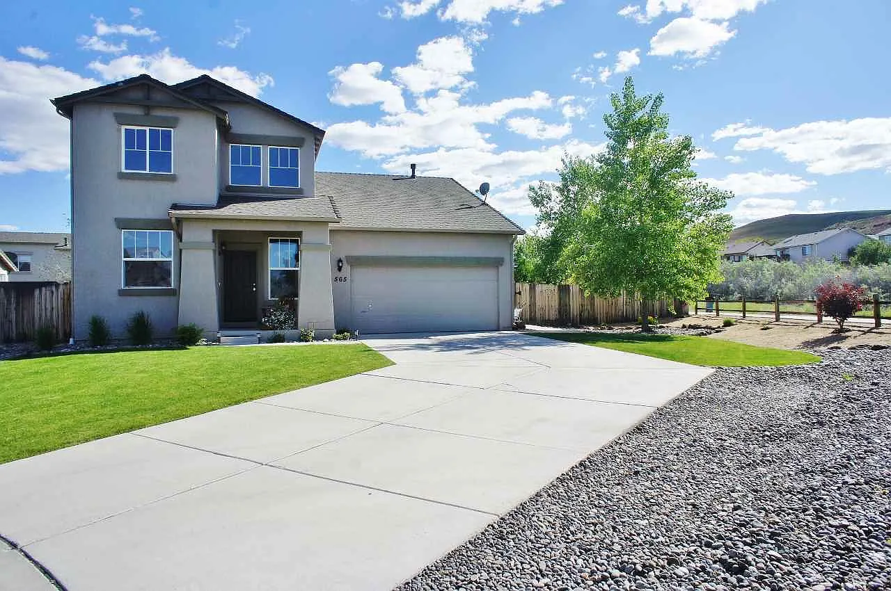 565 Carson Pass Ct photo 1
