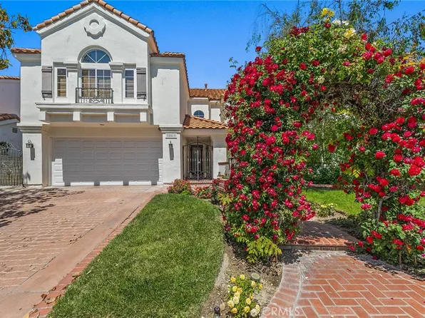 25513 Longfellow Pl, Valencia, CA 91381