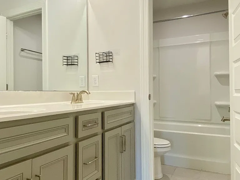 502 Doxford Dr — Photo 34