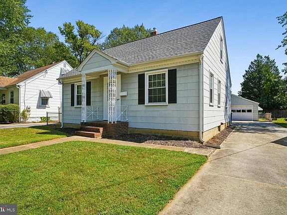 2nd image of 1309 President St