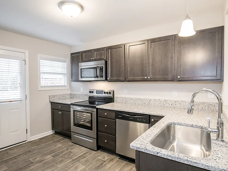 Forest Pointe — Photo 29