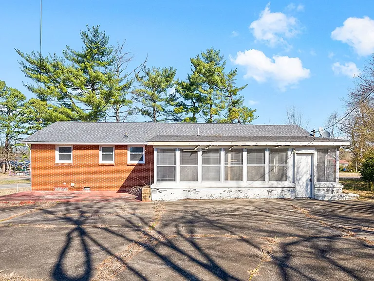 318 Verdun Dr — Photo 25
