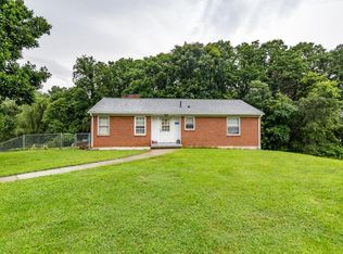 6901 Plantation Rd, Roanoke, VA 24019