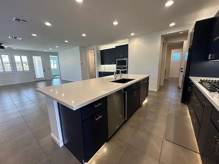 21357 E Macaw Dr — Photo 9