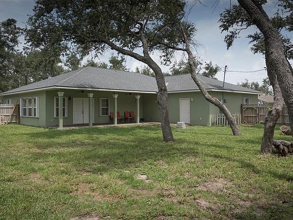 4th image of 824 Whitewing Dr