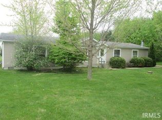 325 E Main St, Millersburg, IN 46543