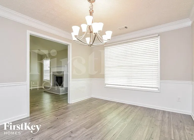1517 River Song Way — Photo 3