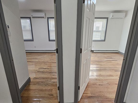 5th image of 118-30 197th St #1