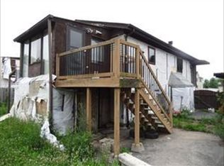 140 Hill St, Mount Prospect, IL 60056