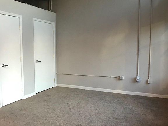 2nd image of 401 Delaware St APT 106