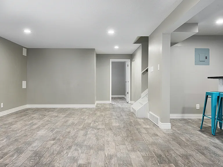 1408 Binford St — Photo 6