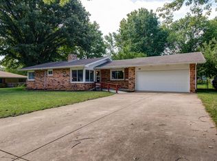 316 E Primrose Ln, Republic, MO 65738