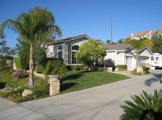 646 Muirfield Ave, Simi Valley, CA 93065