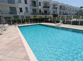 2100 Van Buren St #309, Hollywood, FL 33020