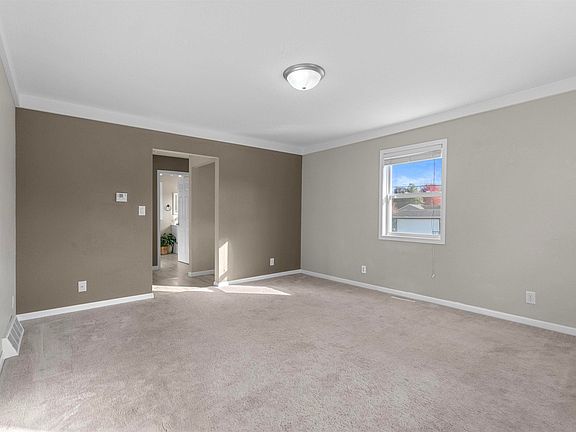 4th image of 801 M Ave