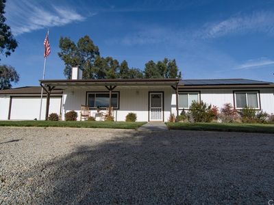 5985 Lone Pine Pl, Adelaide, CA, 93446