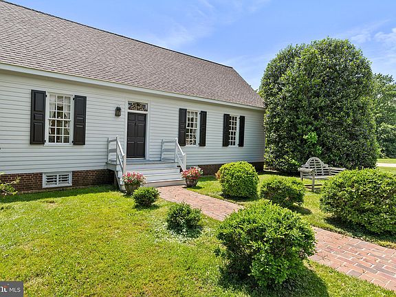 3rd image of 11310 Urieville Ln