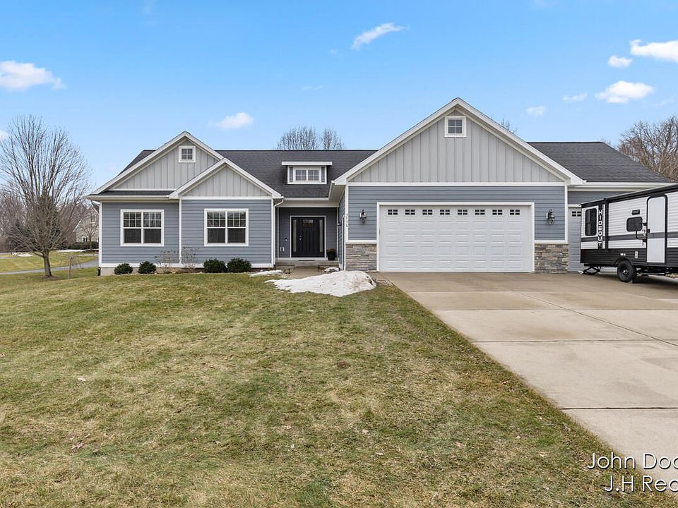 1st image of 3036 Wausaukee Dr NE