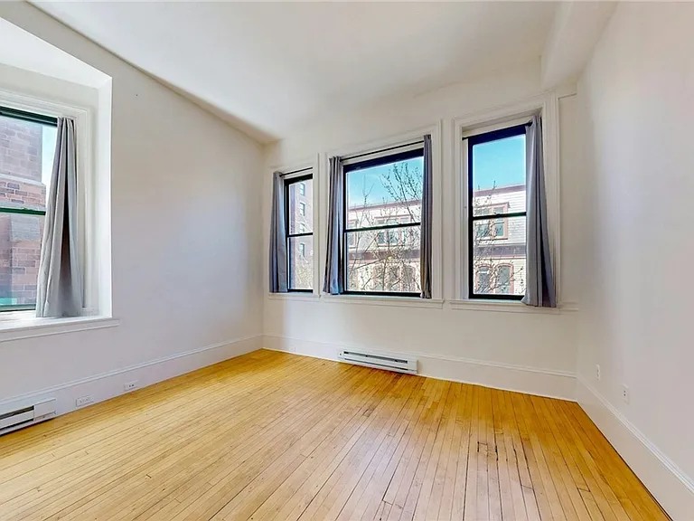 225 Weybosset St #4 — Photo 15